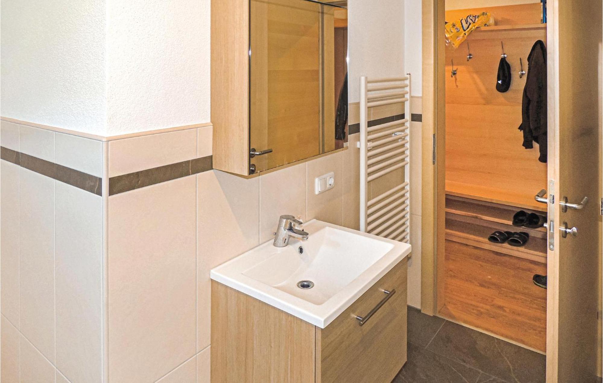 Groessere Ferienwohnung Itter Ngoại thất bức ảnh